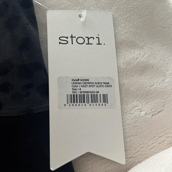 Stori Legend Cropped Shelf Tank NWT - Picture 3 of 5